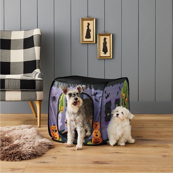 Hyde & Eek Pop Up Halloween Haunted Pet House Instant Light Portable Fold Crate - Picture 2 of 7